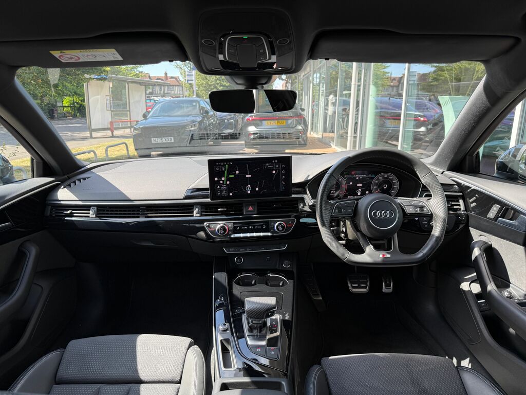Audi A4 Black Edition KN74XYO Black #2