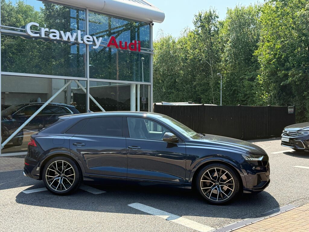 Audi Q8 Sq8 Black Edition Blue #2