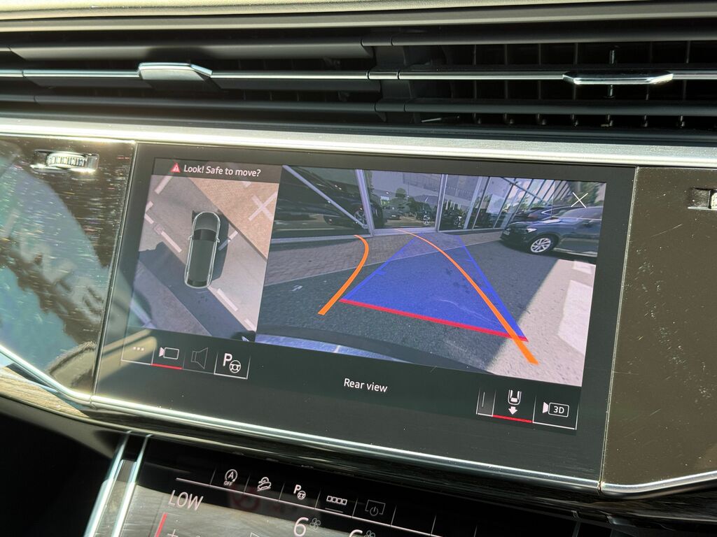 Audi Q8 Sq8 Black Edition Blue #5