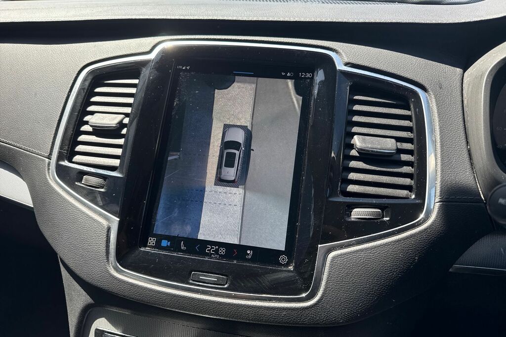 Volvo XC90 Plus Blue #4