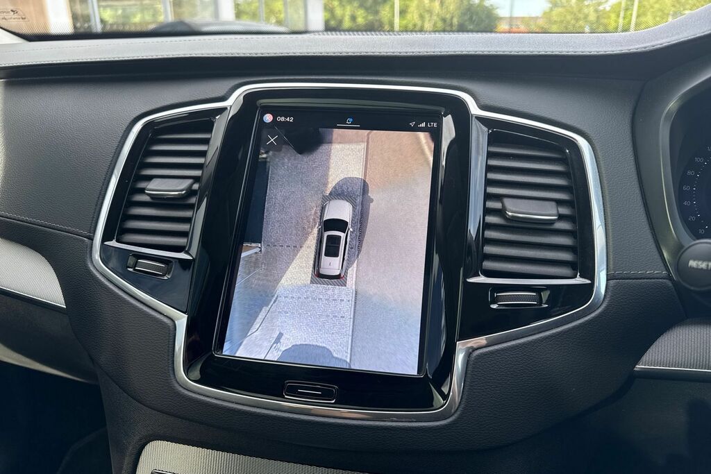 Volvo XC90 Plus Black #4