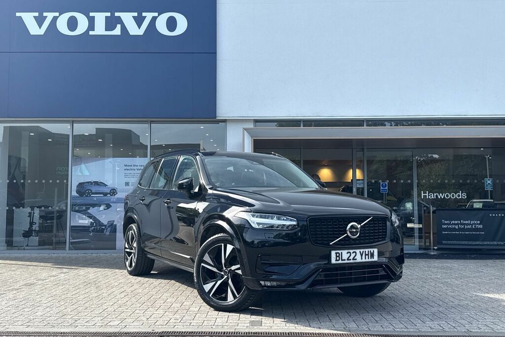Volvo XC90 Plus Black