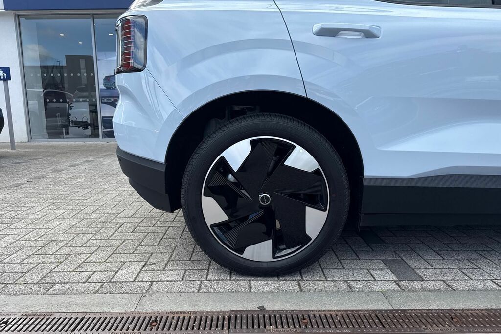 Volvo EX30 315Kw Twin Motor Performance Ultra 69Kwh  #13