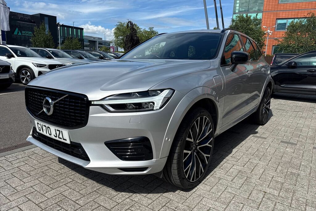 Volvo XC60 Momentum, B4 Mild Hybrid Rear Camera , Heated Se Red #11