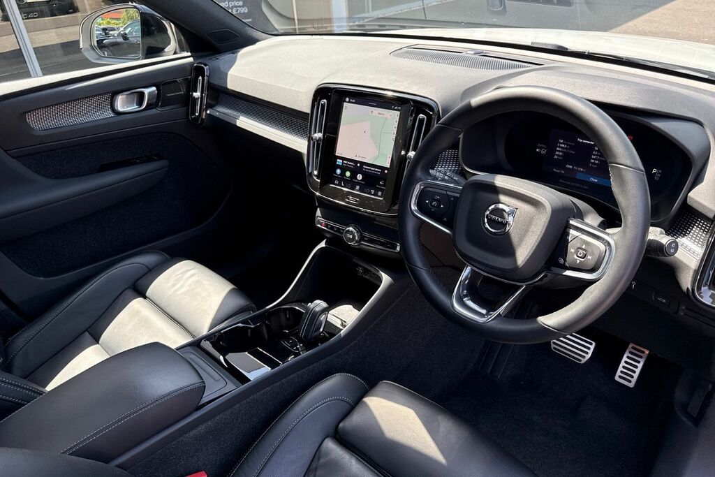 Volvo XC40 Twin Pro YC71WFF Black #5