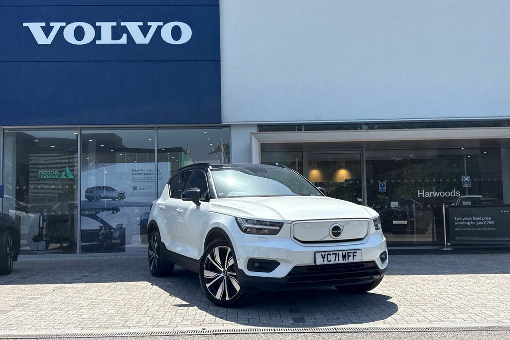 Volvo XC40 Twin Pro Black