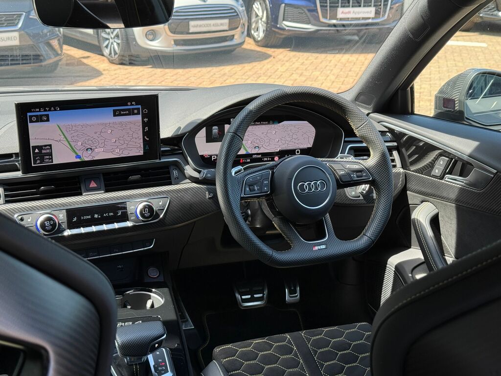 Audi RS4 Edition 25 Years Black #6
