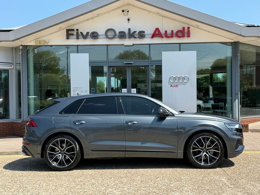 Audi Q8 Sq8 Black Edition Black #2