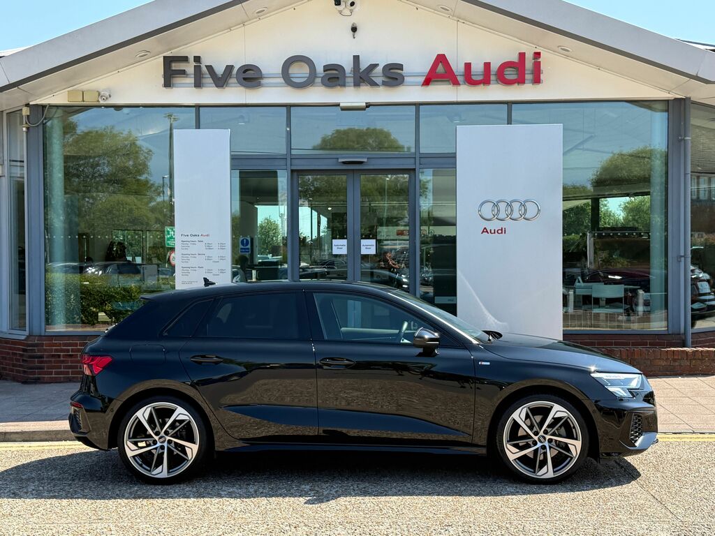 Audi A3 Black Edition DA73GHZ Black #2