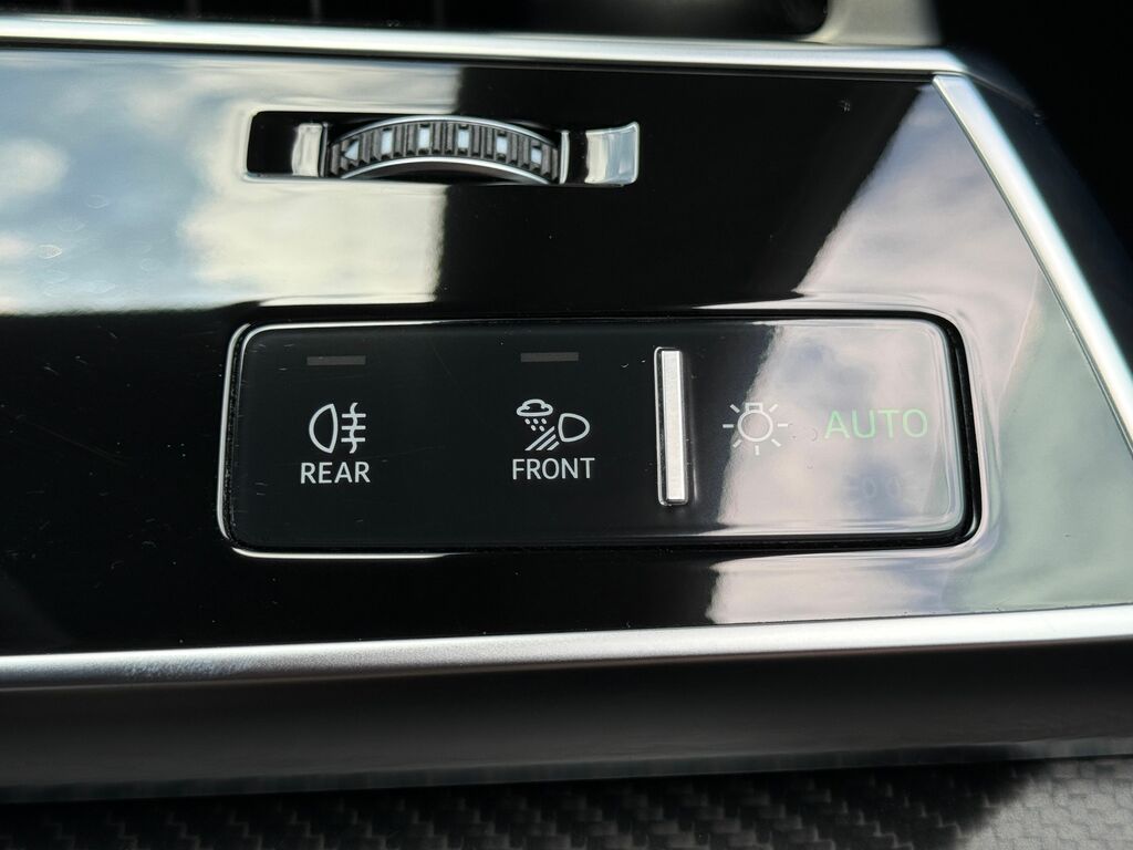 Audi RSQ8 Launch Edition Grey #30