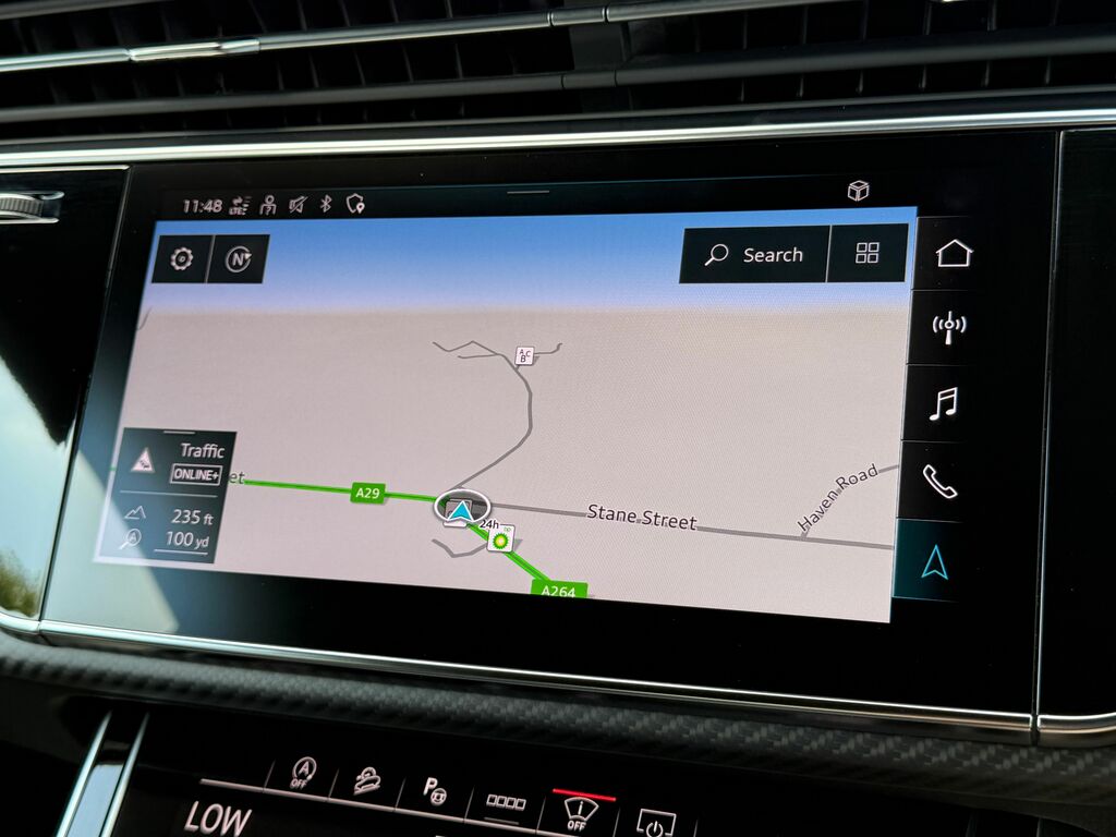 Audi RSQ8 Vorsprung Black #5