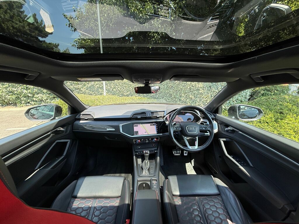 Audi RS Q3 Vorsprung Black #2