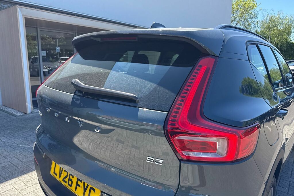 Volvo XC40 B3 P Ultra Dark Sunroof, Harmankardon Sound, 3 Silver #15