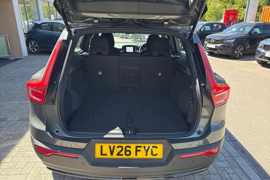 Volvo XC40 B3 P Ultra Dark Sunroof, Harmankardon Sound, 3 Silver #19