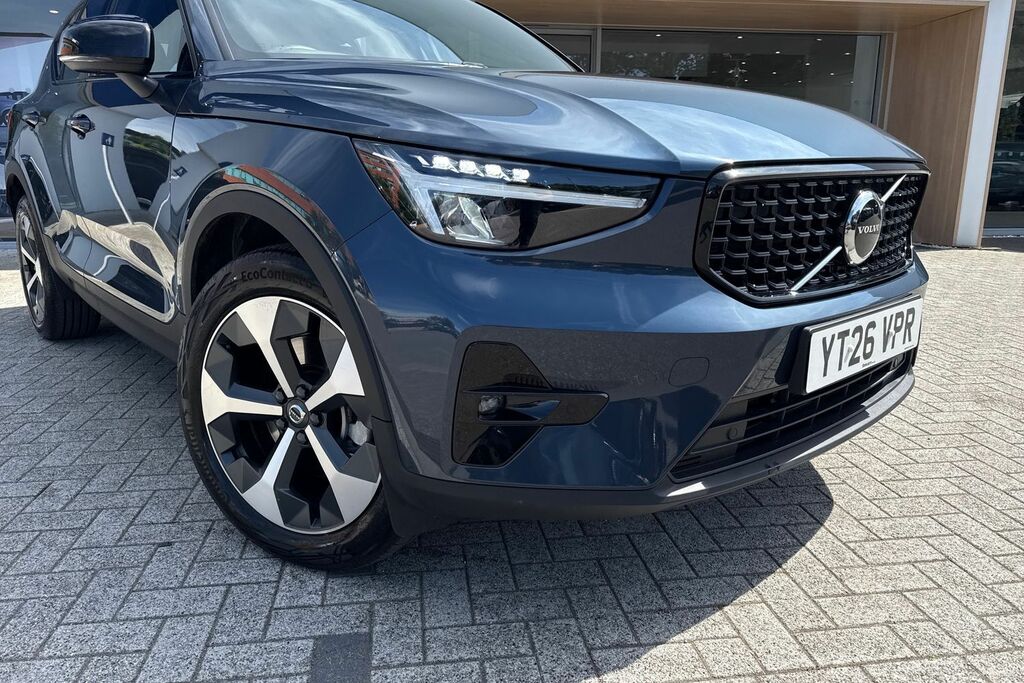 Volvo XC40 Plus Blue #6