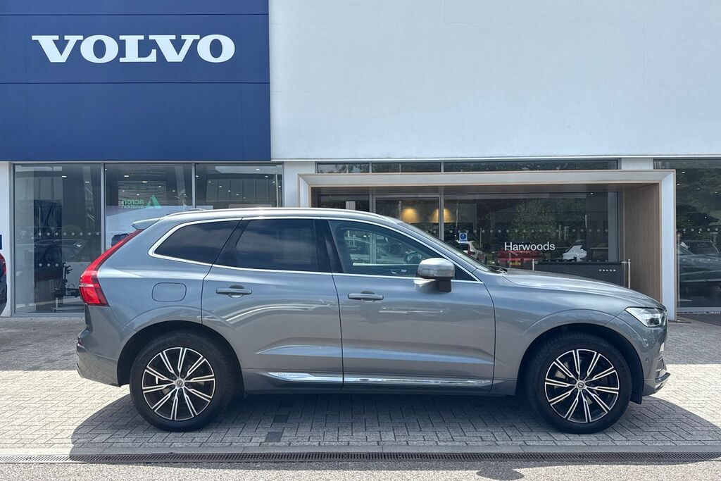 Volvo XC60 Inscription Black #2