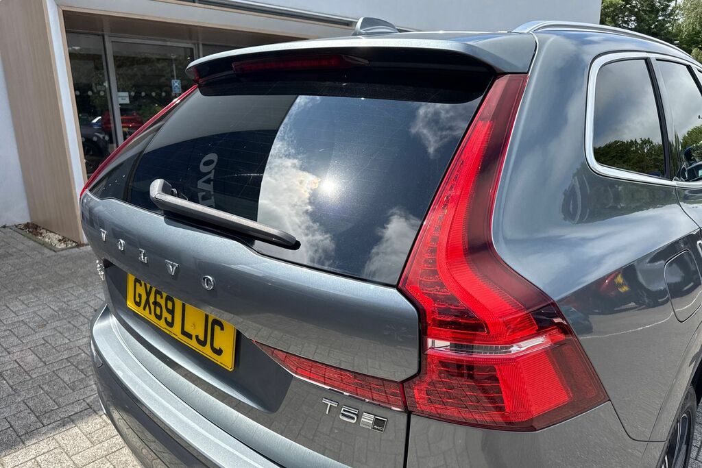 Volvo XC60 2.0 T5 Momentum Suv Euro 6 Ss Blue #17