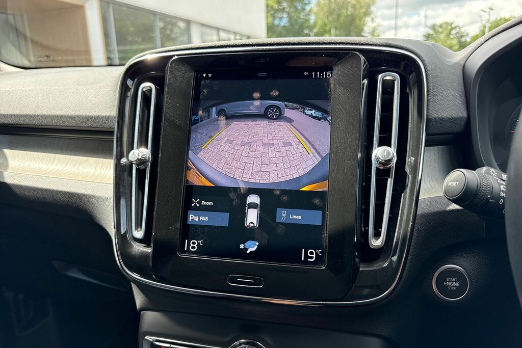 Volvo XC40 Inscription Black #4