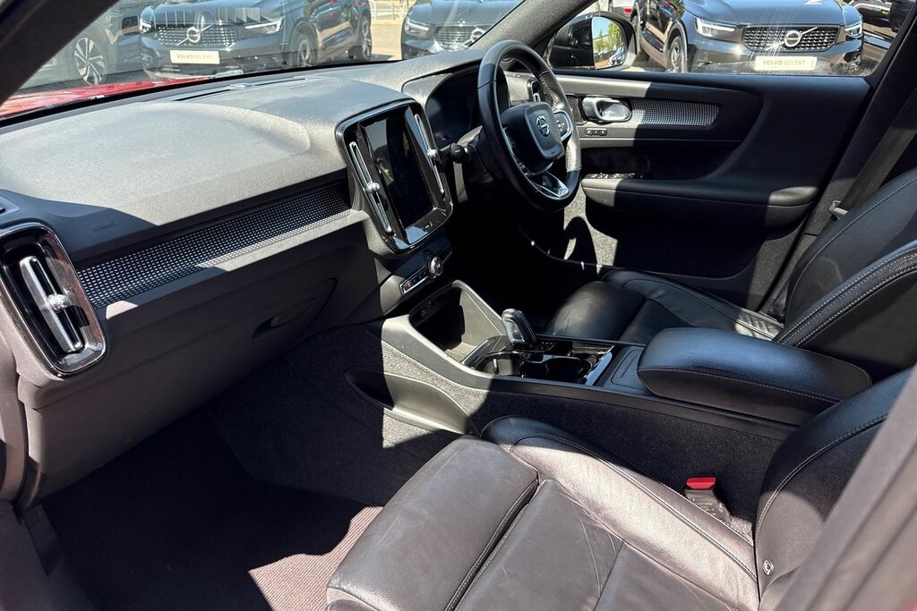 Volvo XC40 1.5L 1.5 T3 R-design Suv Euro 6 S Black #26