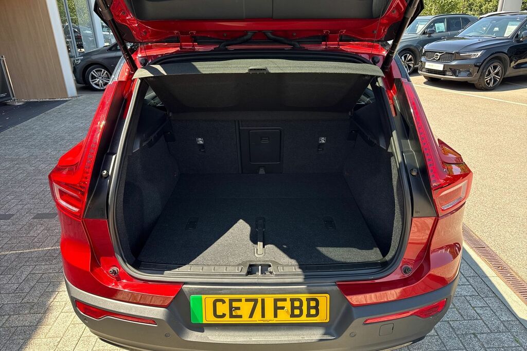 Volvo XC40 1.5L 1.5 T3 R-design Suv Euro 6 S Black #19