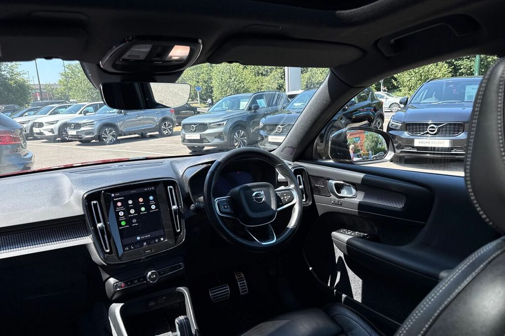Volvo XC40 1.5L 1.5 T3 R-design Suv Euro 6 S Black #32