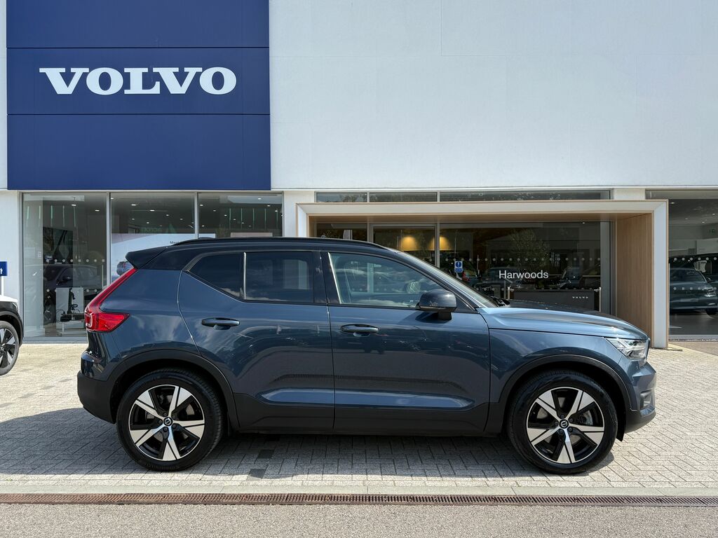 Volvo XC40 Twin Plus Blue
