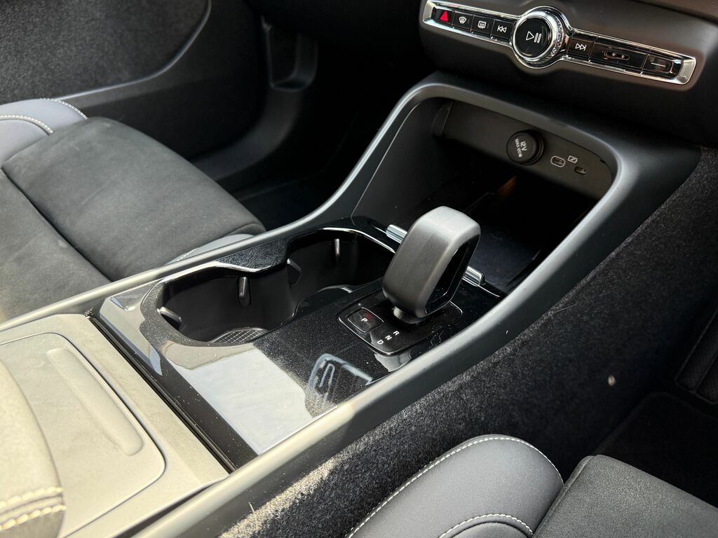 Volvo XC40 1.5 T3 Momentum Suv Euro 6 Ss Black #41