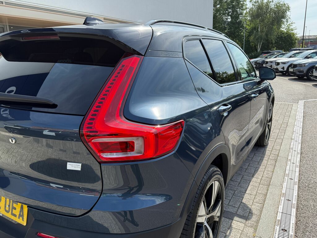 Volvo XC40 1.5 T3 Momentum Suv Euro 6 Ss Black #14