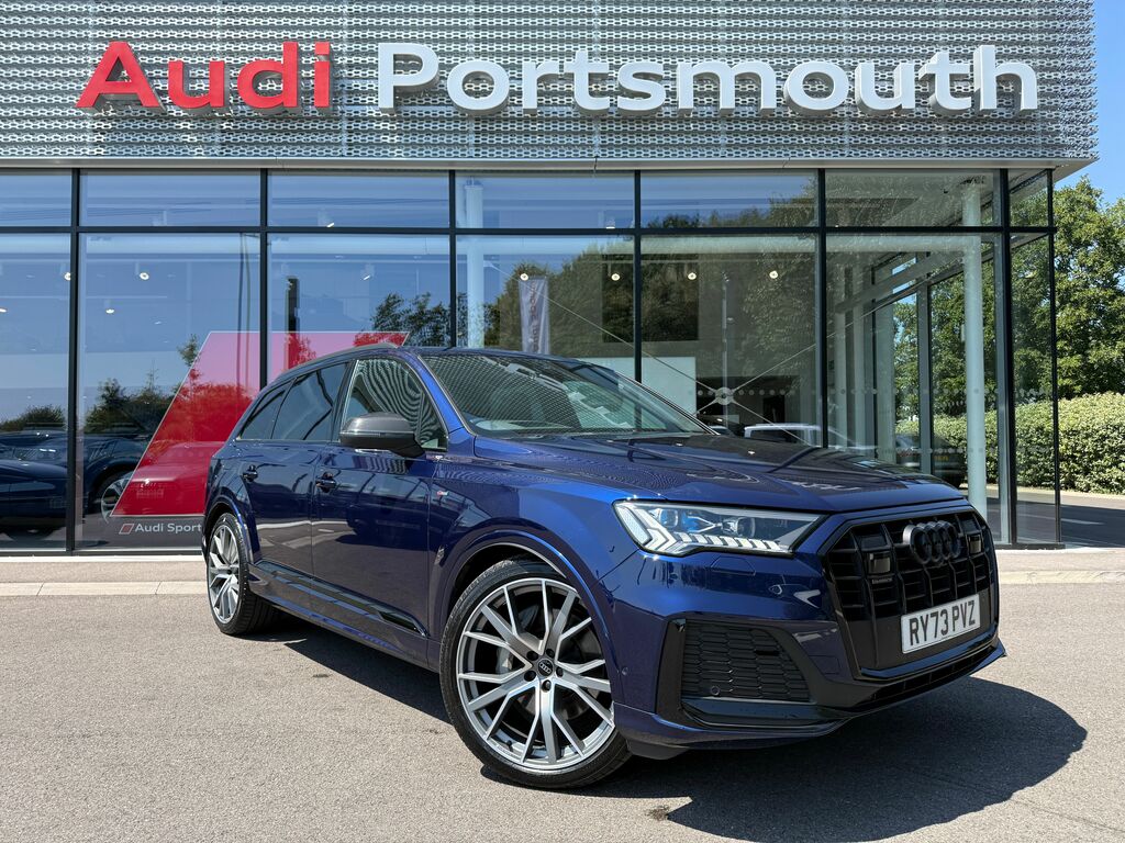 Audi Q7 Vorsprung Blue