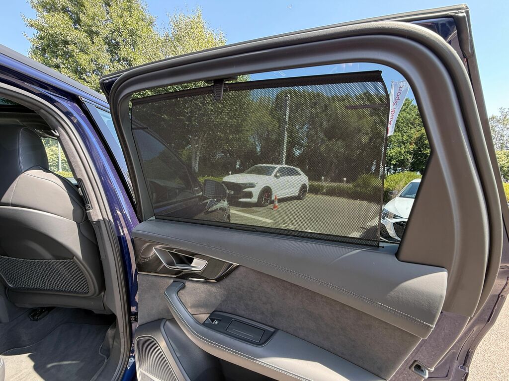 Audi Q7 Estate Grey #41
