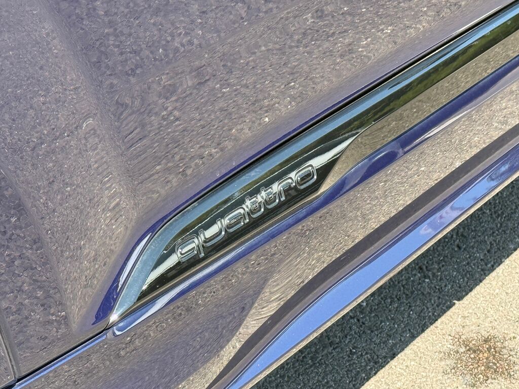 Audi Q7 Estate Grey #15