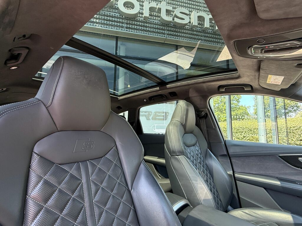 Audi Q7 Estate Grey #22
