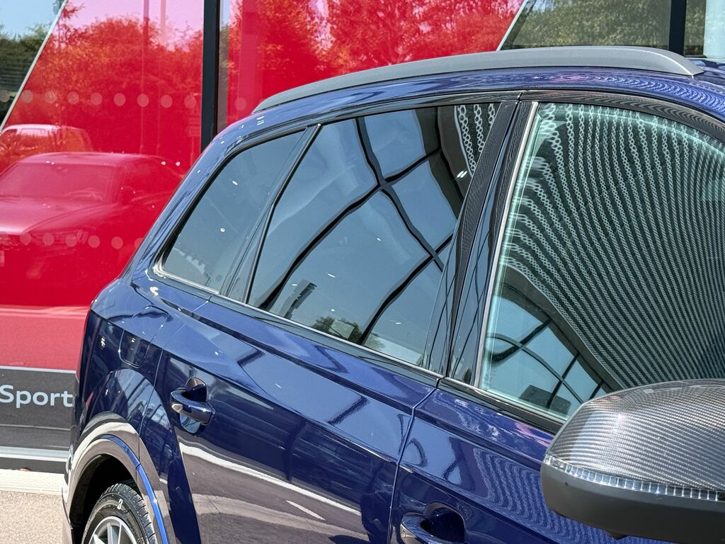 Audi Q7 Estate Grey #11
