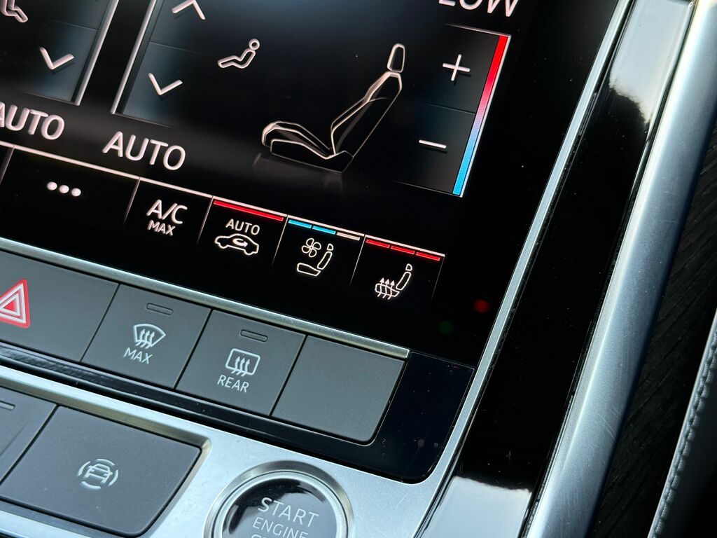 Audi Q7 Estate Grey #43