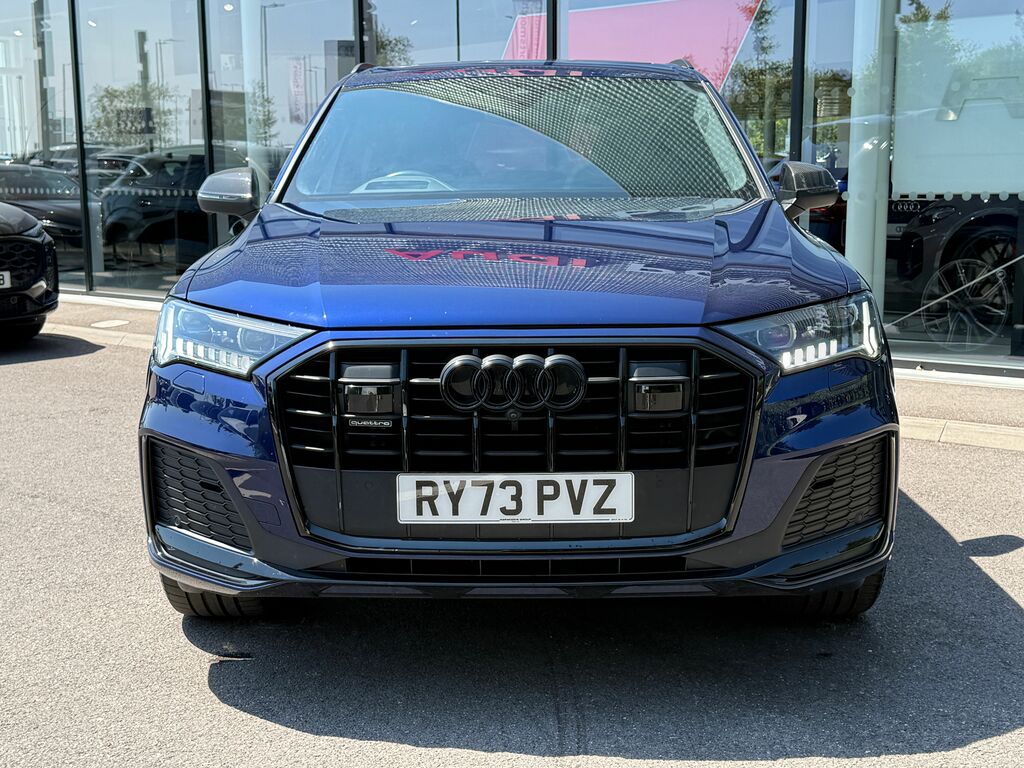Audi Q7 Estate Grey #18