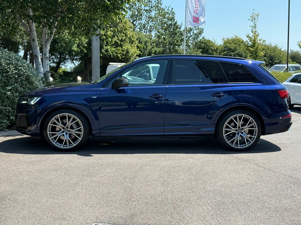 Audi Q7 Estate Grey #33