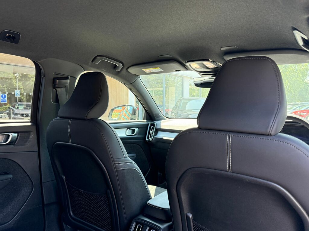 Volvo XC40 Plus Grey #24