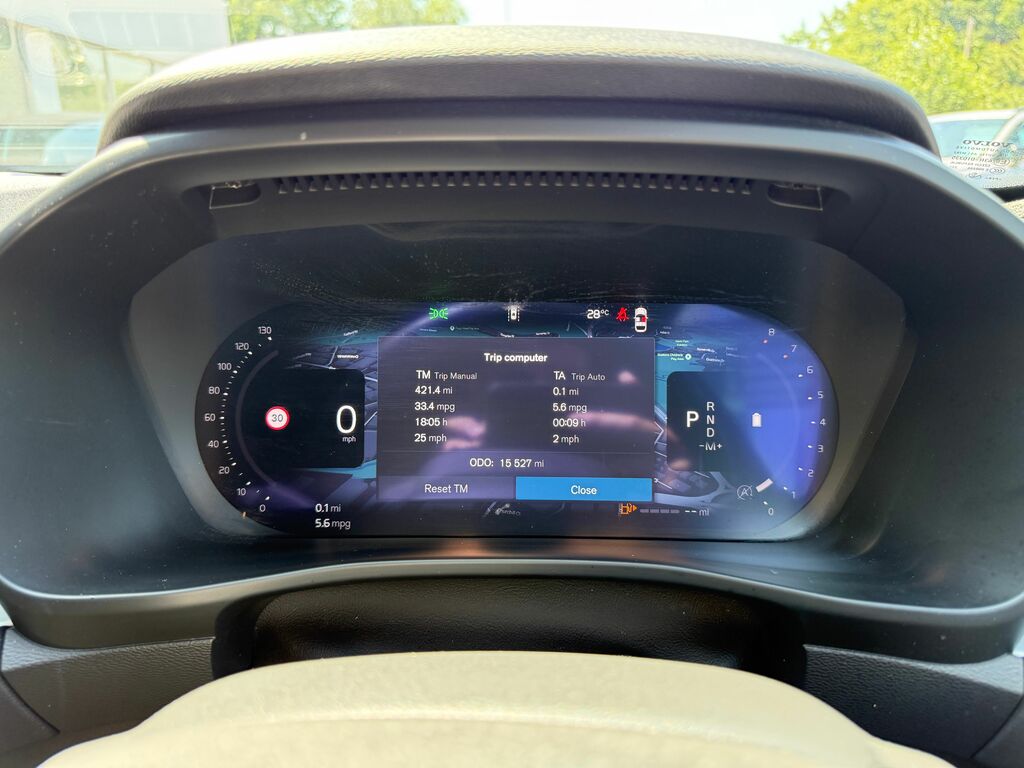 Volvo XC40 Plus Grey #43