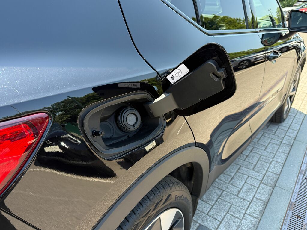 Volvo XC40 Plus Grey #15