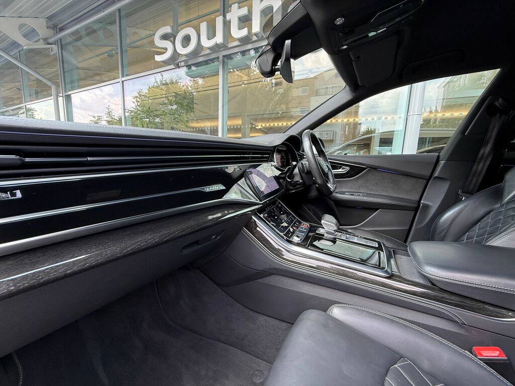 Audi Q8 Sq8 Black Edition Black #2