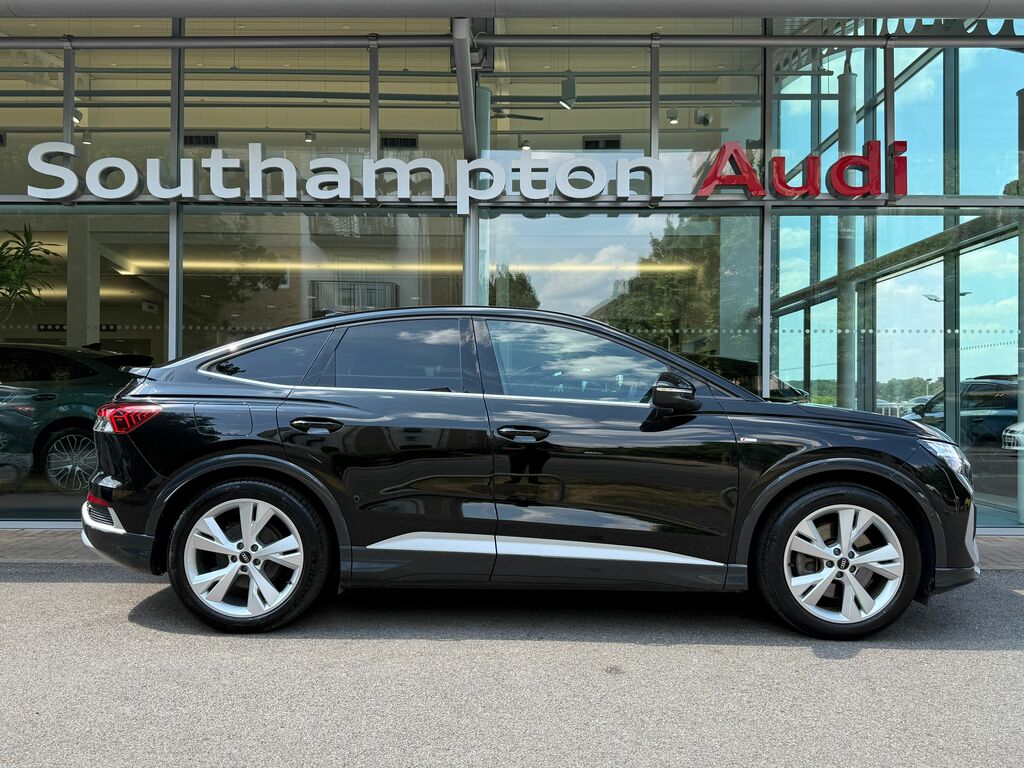 Audi Q4 E Tron S Line NJ23GYN Black #4
