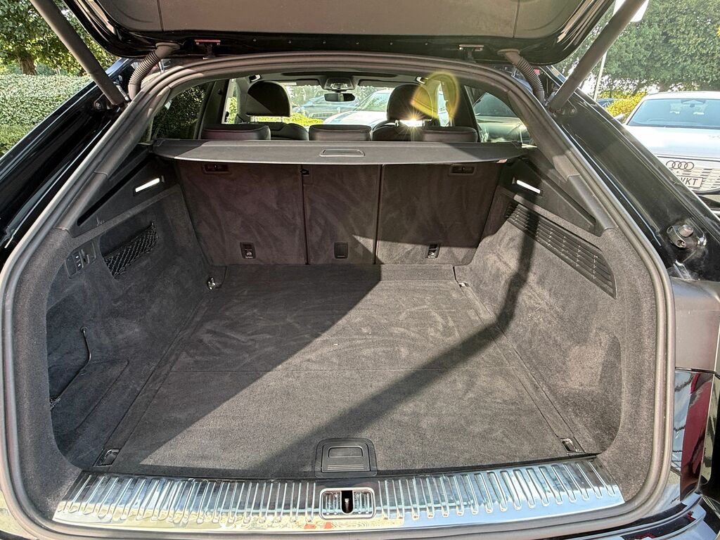 Audi Q8 Tdi V6 Edition 1 Blue #47