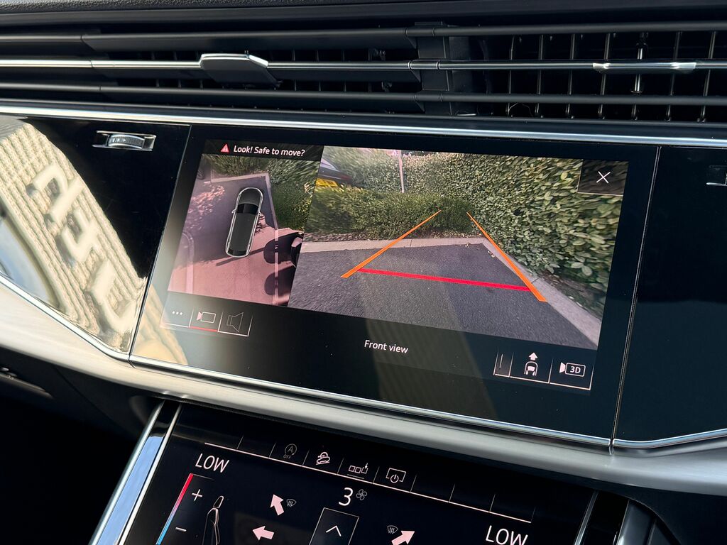 Audi Q8 S Line Black #3