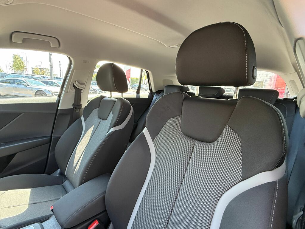 Audi Q2 35 Tfsi S Line S Tronic Blue #25