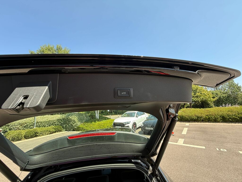 Audi Q2 35 Tfsi S Line S Tronic Blue #37