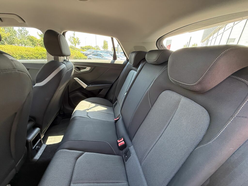 Audi Q2 35 Tfsi S Line S Tronic Blue #33