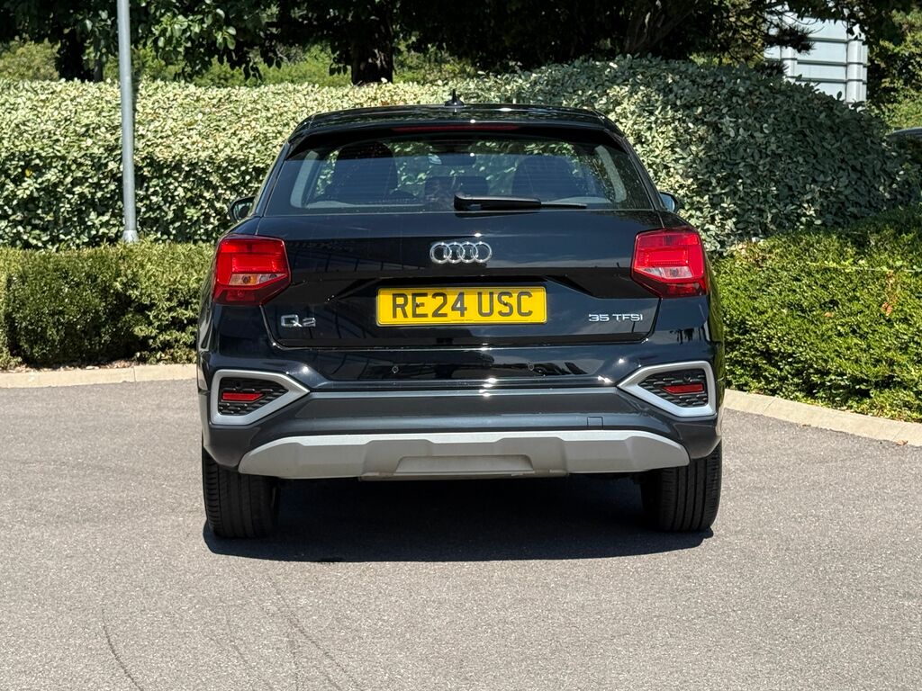 Audi Q2 35 Tfsi S Line S Tronic Blue #13