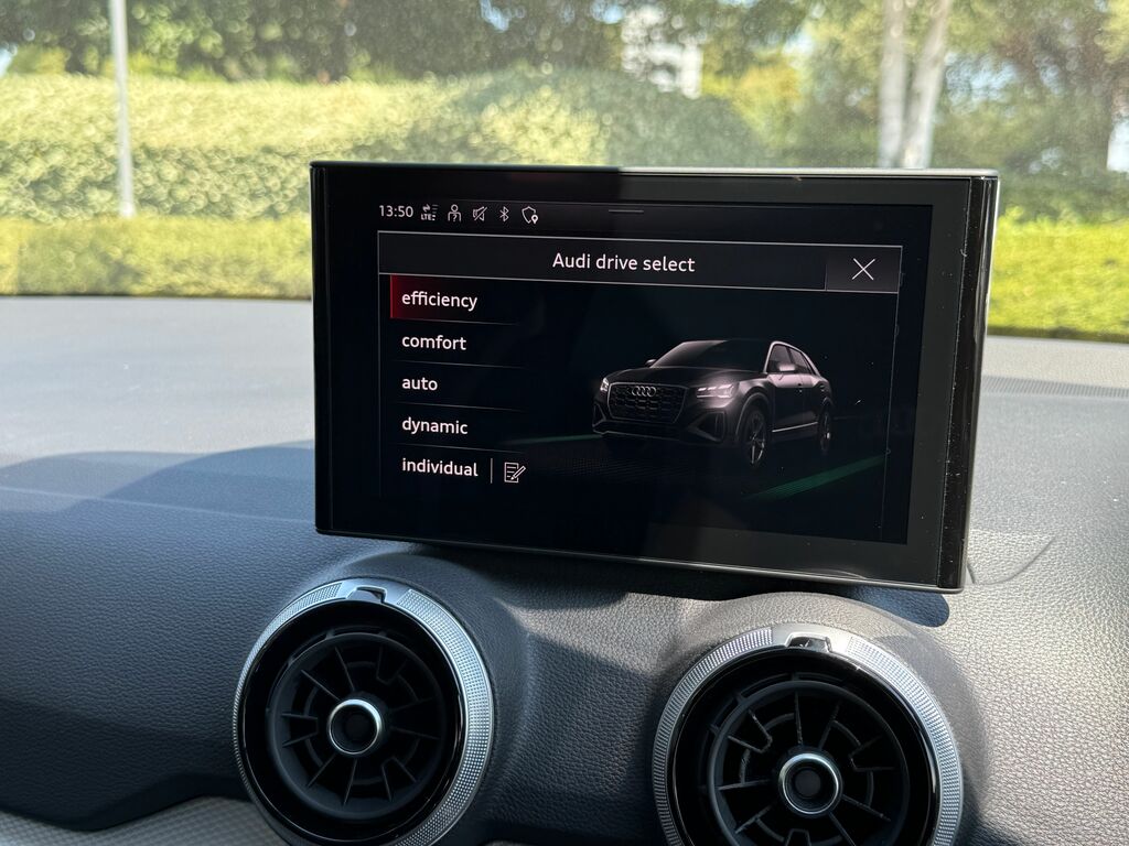 Audi Q2 35 Tfsi S Line S Tronic Blue #32