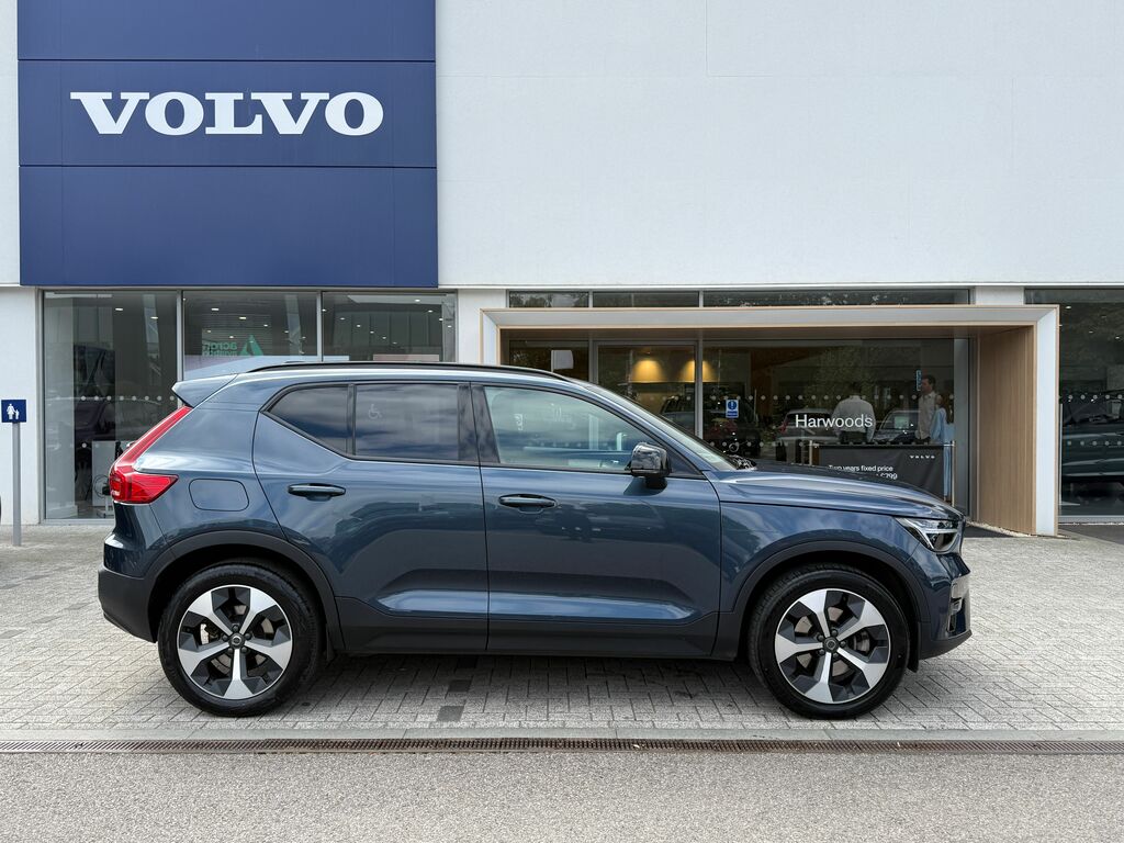 Volvo XC40 Plus RF25PJV Blue #2