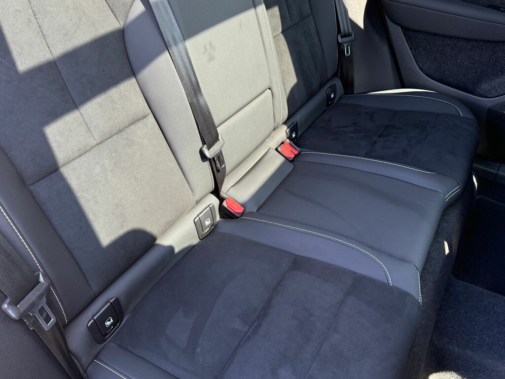 Volvo XC40 Suv White #25